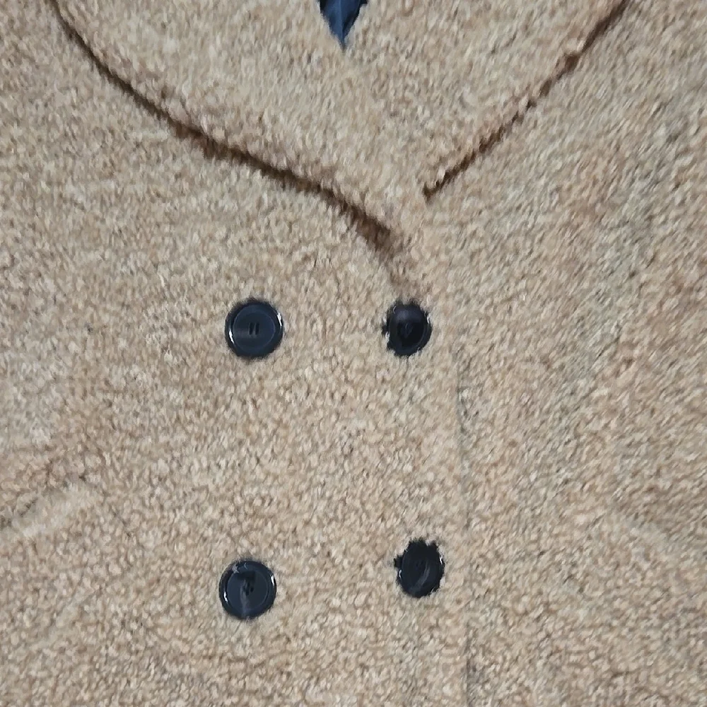Zara Women's Tan Double-Breasted Teddy Coat Size M-L - Picture 4 of 13
